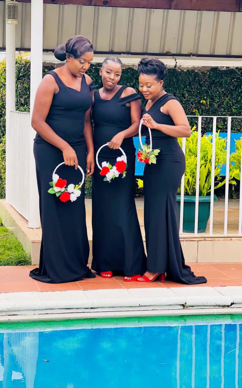 Tekla's AfriWest ladies